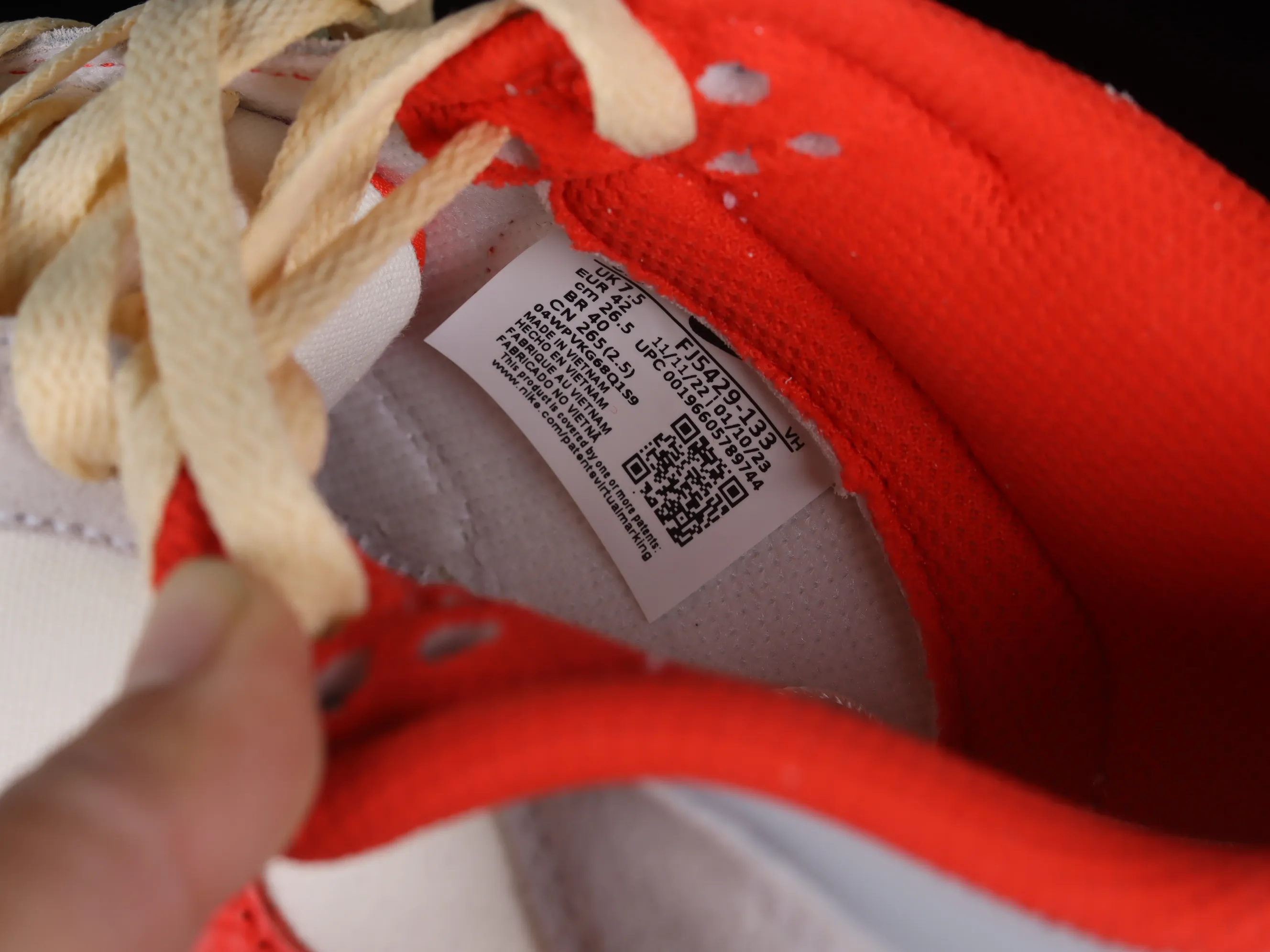 All categories Nk SB Dunk series Nk SB Dunk Low low-top sneakers Nk Dunk Low 85 "Athletic Department" 1st year gray and red color SB low-top sports and leisure sneakers FJ5429-133